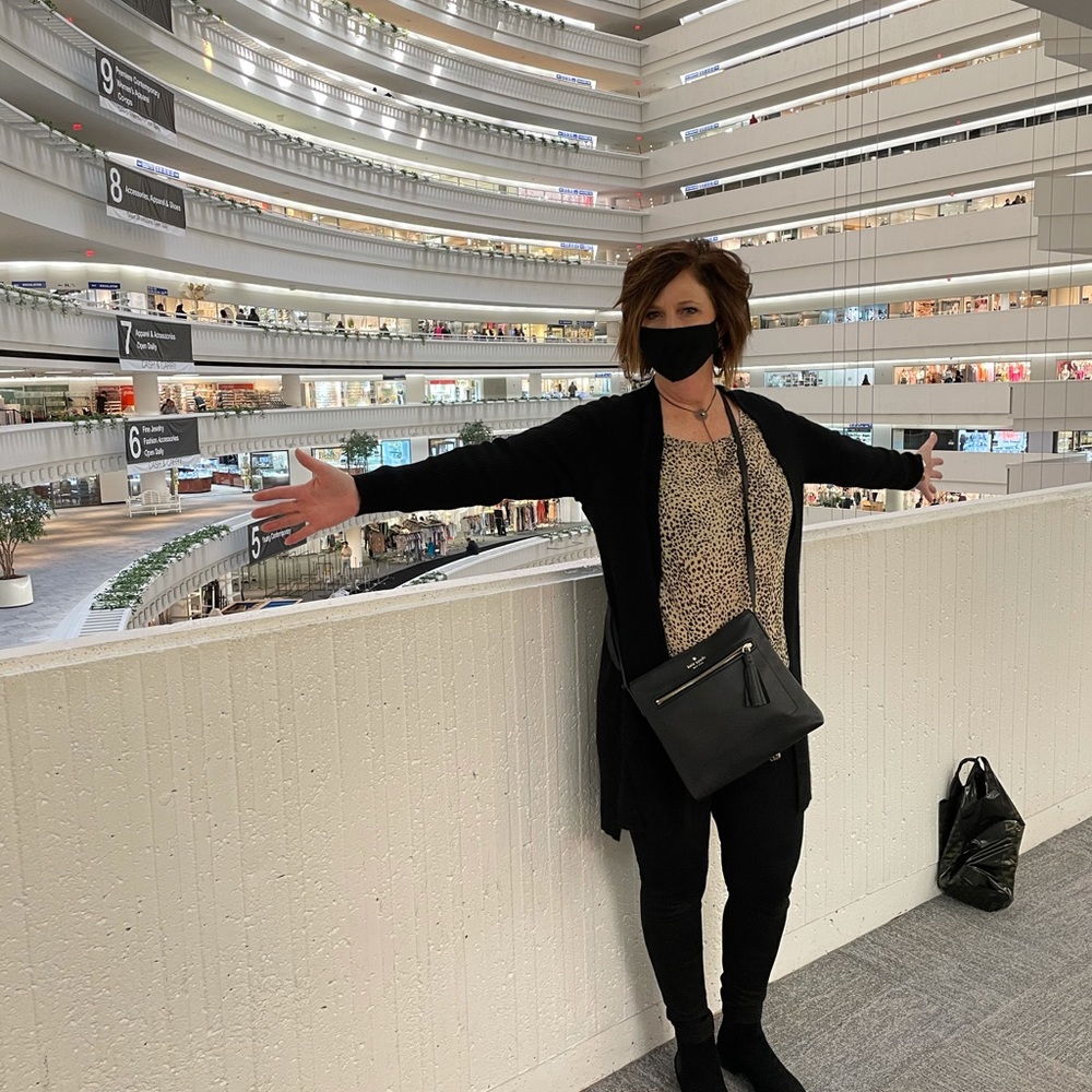 Meet your Posher, Jennifer